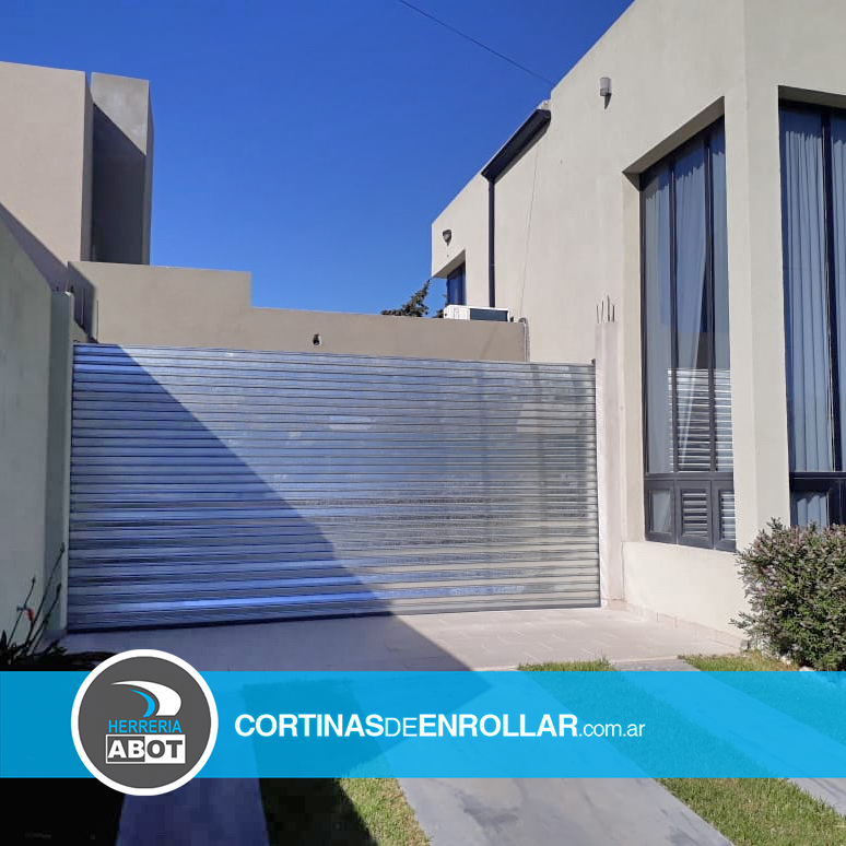 Cortina de Enrollar mezcla Microperforada con Ciega para Casa (Trelew, Chubut) Cortina de Enrollar mezcla Microperforada con Ciega para Casa (Trelew, Chubut)